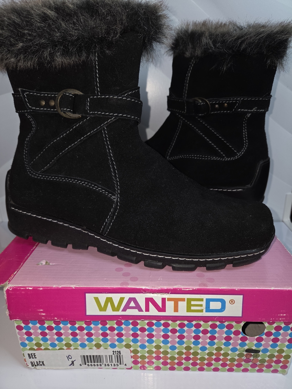 Wanted “Bee” Black Faux-Fur Trim Ankle Boots – Size 9M – Original Box